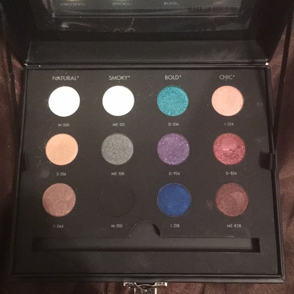 Makeup Forever Eyeshadow Case - Picture 2 of 4